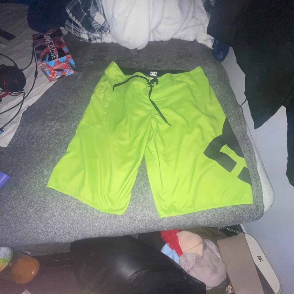 DC Green Athletic Shorts Lightweight Performance Wear